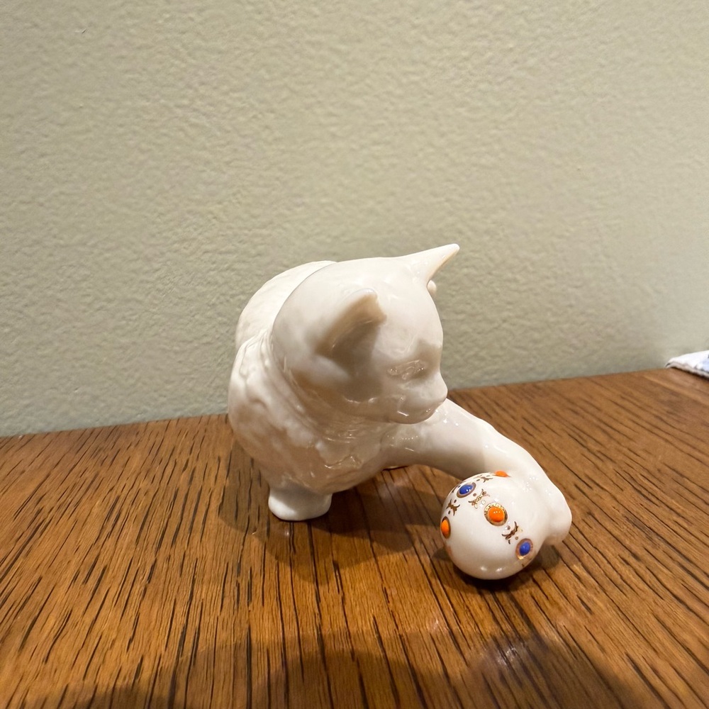Lenox Cat Figurine with Ball